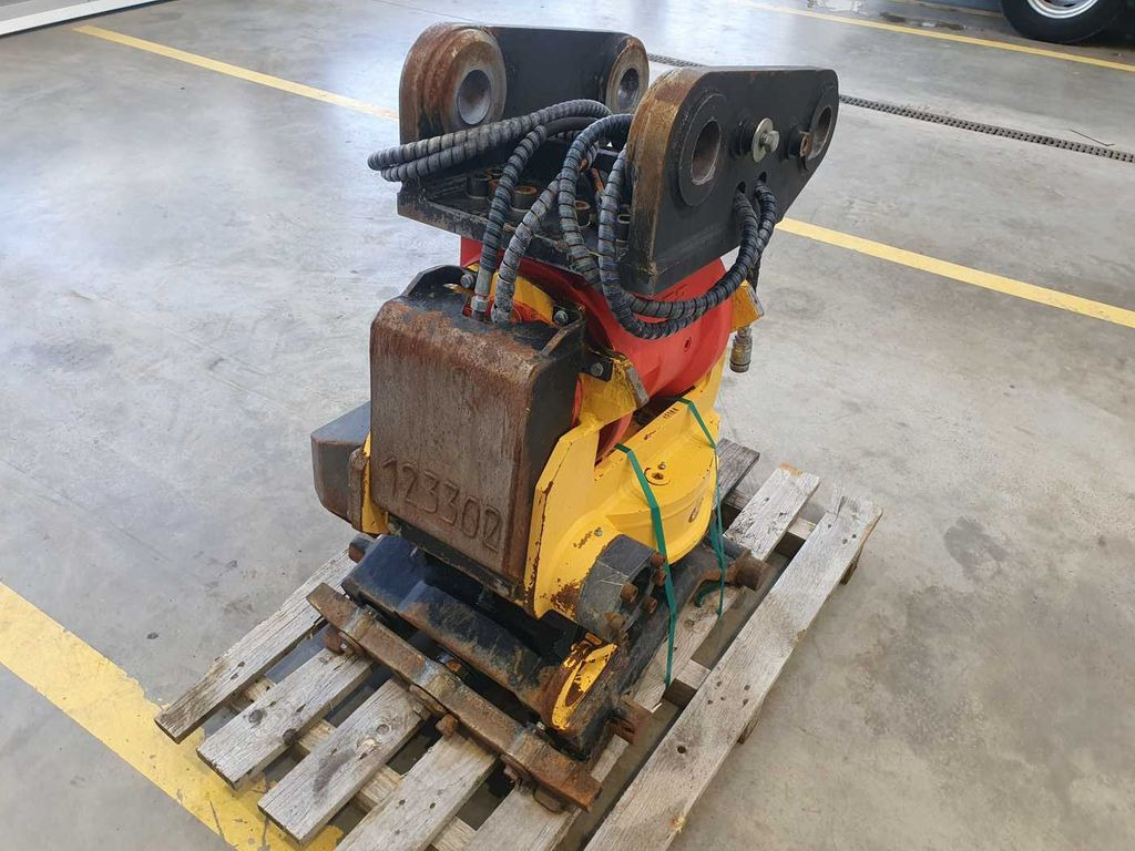 Rädlinger Schwenkrotator CAT M318 / CW 40 / 2016 - טילטרוטטור עבור מכונת בנייה: תמונה 5 Rädlinger Schwenkrotator CAT M318 / CW 40 / 2016 - טילטרוטטור עבור מכונת בנייה: תמונה 5