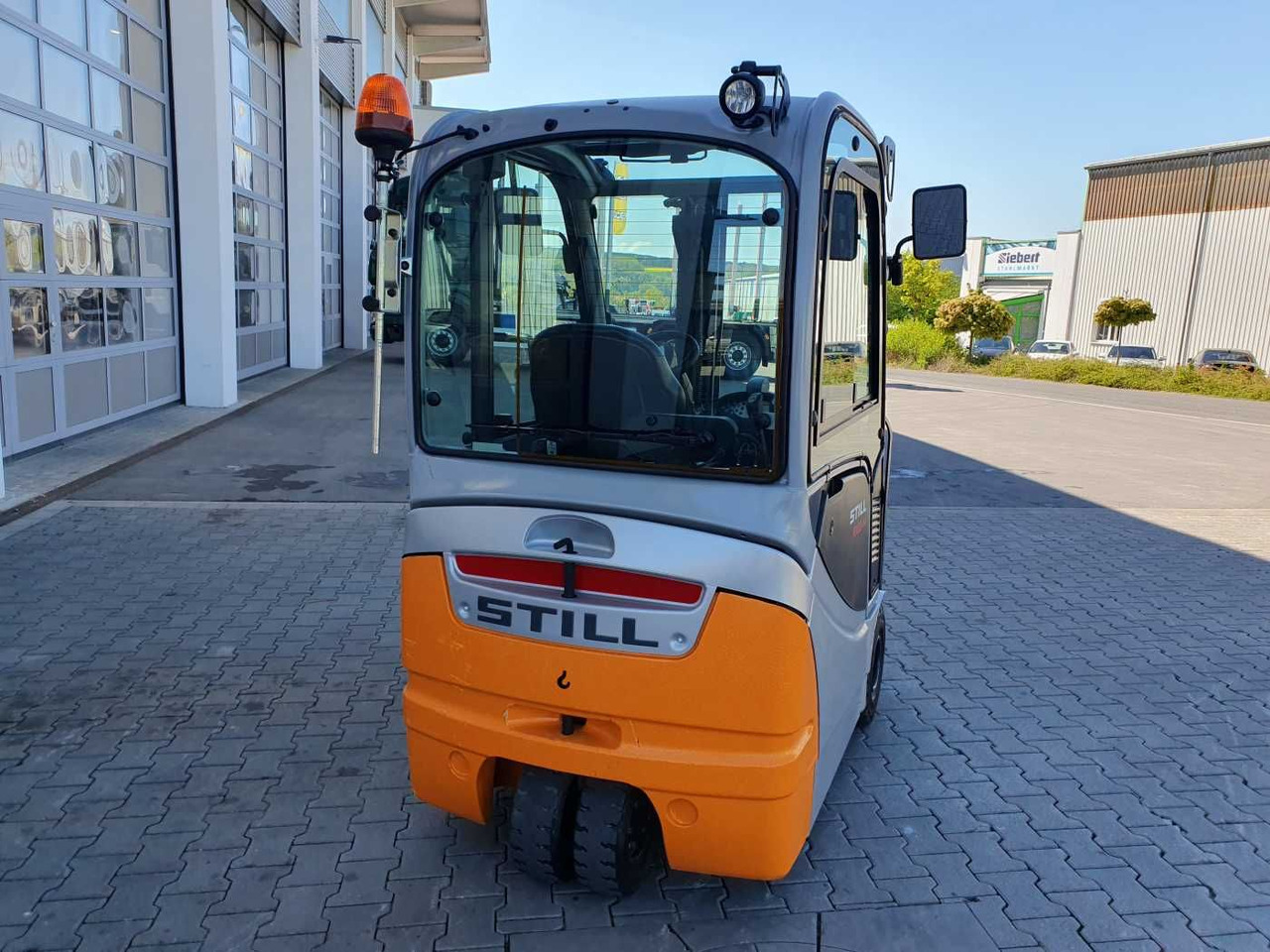 Still RX20-14 / 2016 / Triplex: 4.60m! / 271h / SS - מלגזה חשמלית: תמונה 4 Still RX20-14 / 2016 / Triplex: 4.60m! / 271h / SS - מלגזה חשמלית: תמונה 4