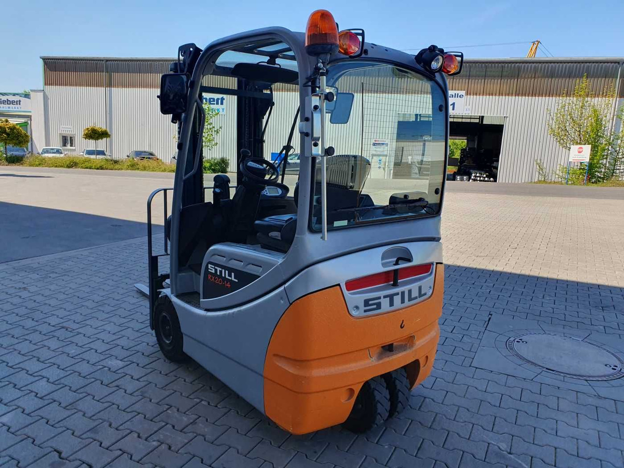 Still RX20-14 / 2023 / Triplex: 4.30m! / 100h! / SS - מלגזה חשמלית: תמונה 5 Still RX20-14 / 2023 / Triplex: 4.30m! / 100h! / SS - מלגזה חשמלית: תמונה 5
