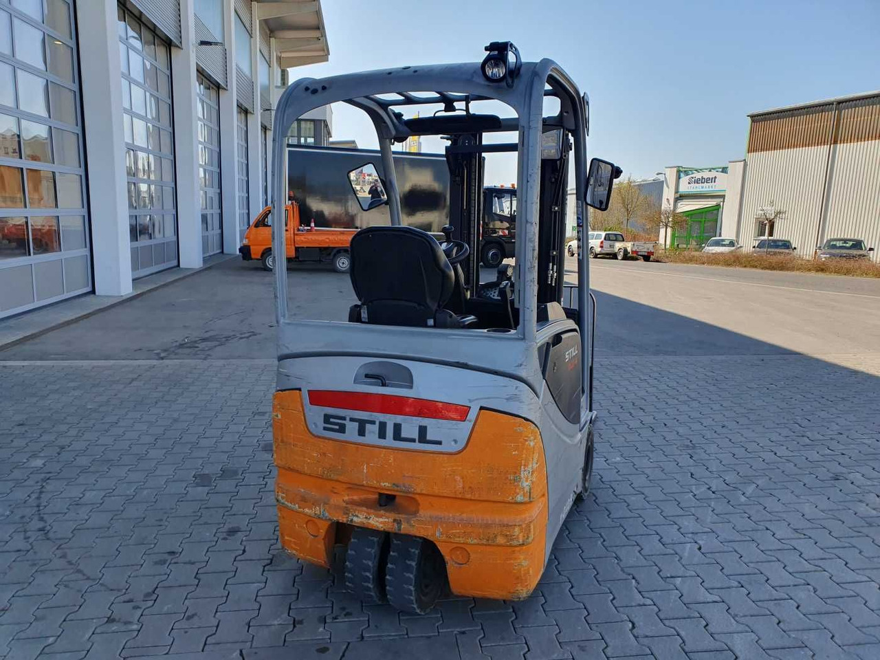 Still RX20-14 / Triplex: 4.60m! / nur 1.907h! / SS - מלגזה חשמלית: תמונה 4 Still RX20-14 / Triplex: 4.60m! / nur 1.907h! / SS - מלגזה חשמלית: תמונה 4