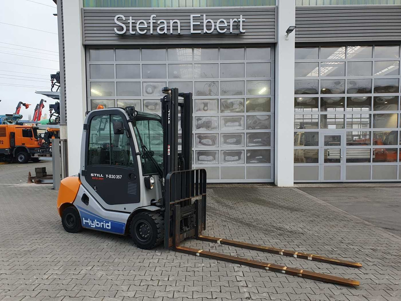 Still RX70-35 / Duplex: 3.50m / nur 2.470h! / SS - מלגזת סולר: תמונה 1 Still RX70-35 / Duplex: 3.50m / nur 2.470h! / SS - מלגזת סולר: תמונה 1