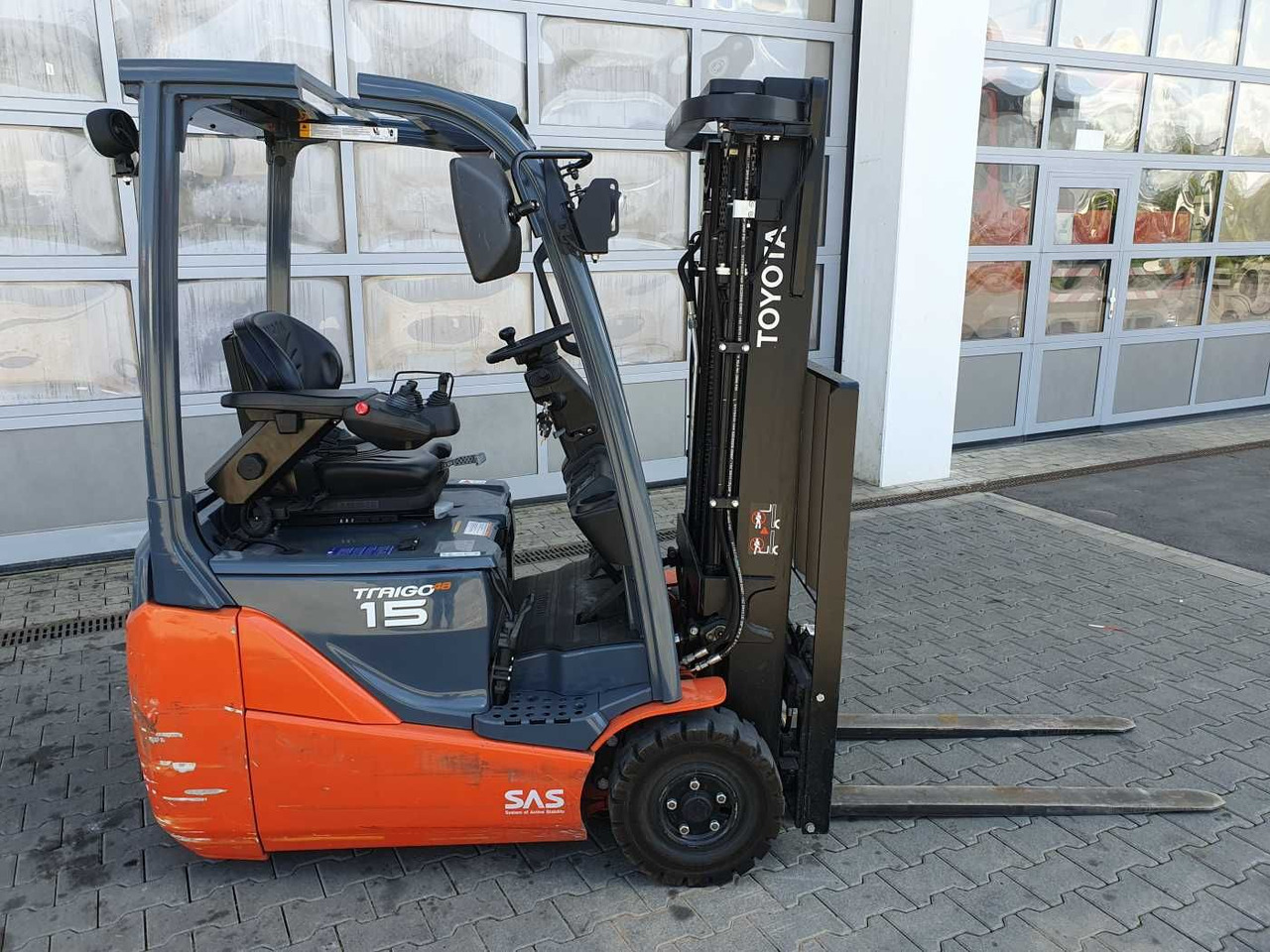 Toyota 8FBET15 / Triplex: 4.30m / nur 1.842h! / SS - מלגזה חשמלית: תמונה 2 Toyota 8FBET15 / Triplex: 4.30m / nur 1.842h! / SS - מלגזה חשמלית: תמונה 2