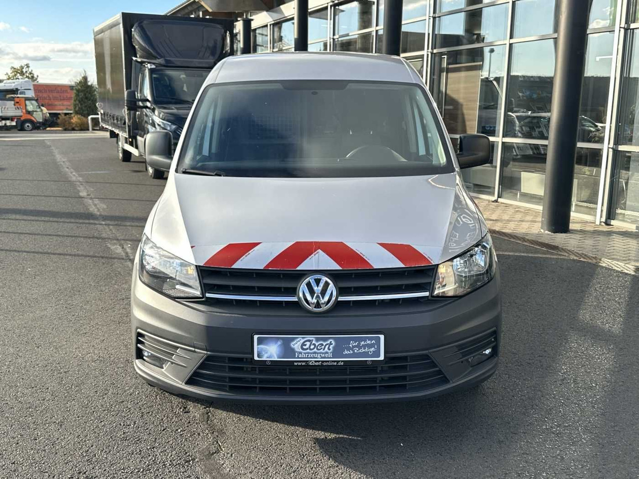 Volkswagen Caddy 1.6 TDI Klima Navi 8Räder Trennwand klappb - כלי רכב מסחרי קטן: תמונה 2 Volkswagen Caddy 1.6 TDI Klima Navi 8Räder Trennwand klappb - כלי רכב מסחרי קטן: תמונה 2