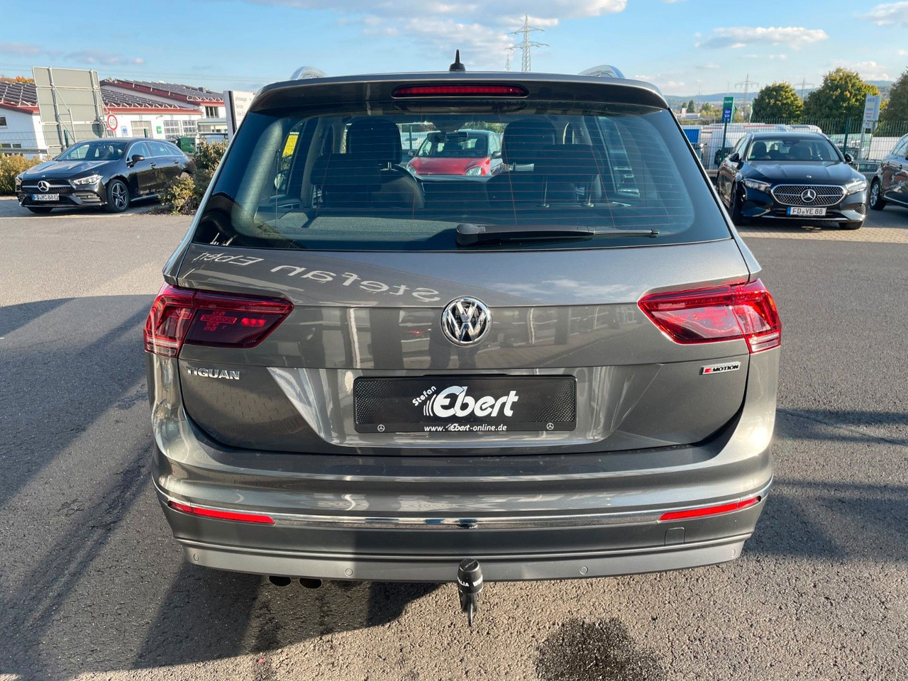 Volkswagen Tiguan 2.0 TSI Highline 4M AHK+LED+DAB+ACC+PDC - SUV: תמונה 4 Volkswagen Tiguan 2.0 TSI Highline 4M AHK+LED+DAB+ACC+PDC - SUV: תמונה 4