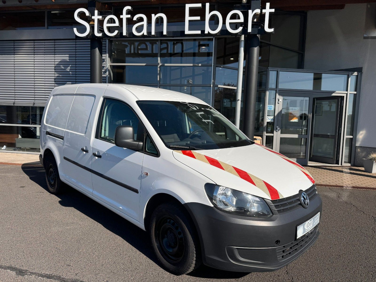 Volkswagen VW Caddy 2.0 TDI 4Motion Maxi Kasten Regal - כלי רכב מסחרי עם לוח: תמונה 1 Volkswagen VW Caddy 2.0 TDI 4Motion Maxi Kasten Regal - כלי רכב מסחרי עם לוח: תמונה 1