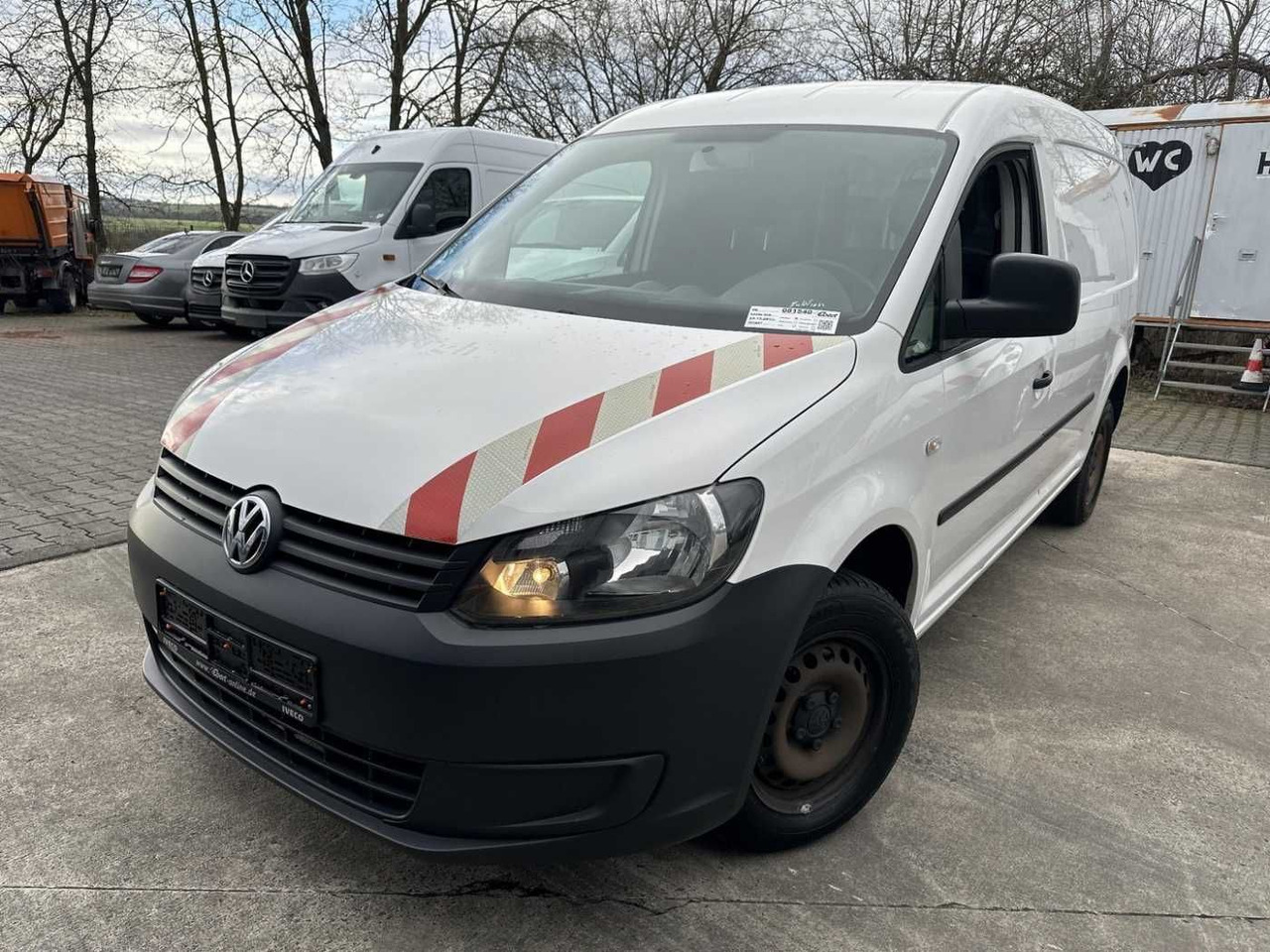Volkswagen VW Caddy 2.0 TDI 4Motion Maxi Kasten Regal - כלי רכב מסחרי עם לוח: תמונה 1 Volkswagen VW Caddy 2.0 TDI 4Motion Maxi Kasten Regal - כלי רכב מסחרי עם לוח: תמונה 1