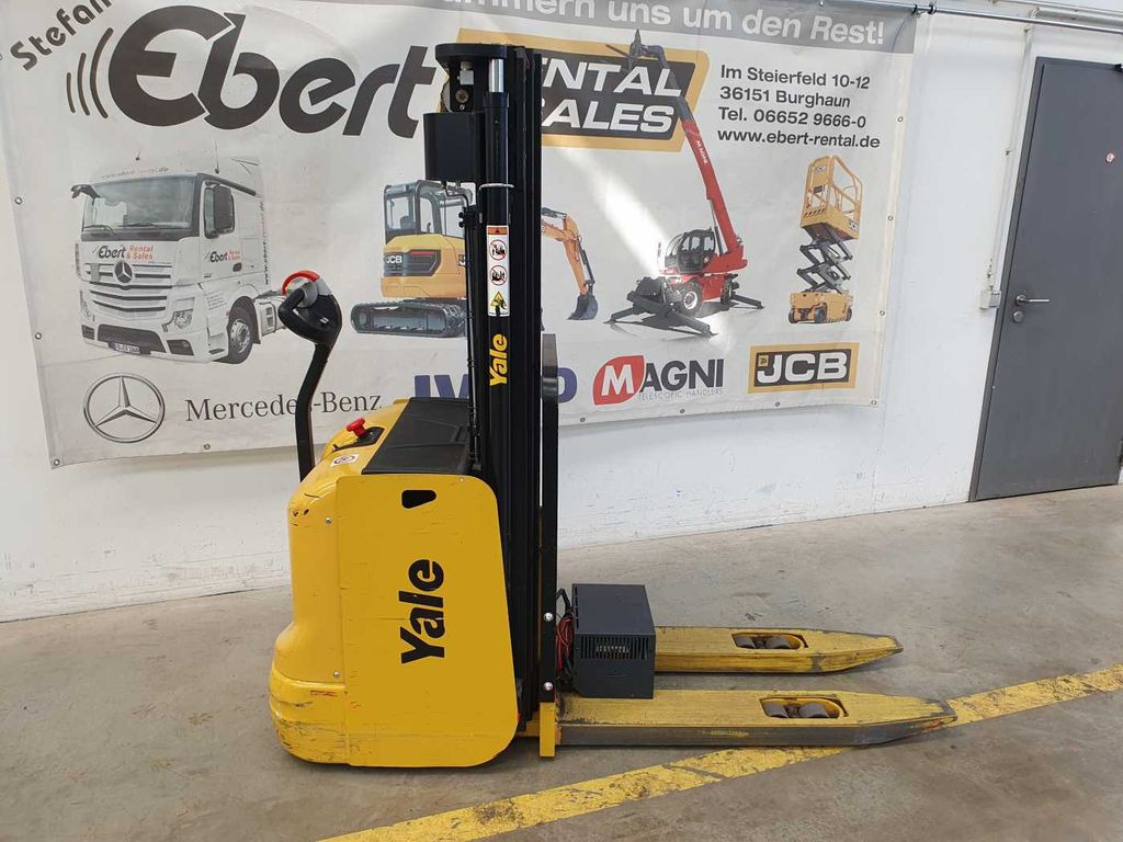 Yale MS 12 AC / Triplex: 4m! / nur 683h! / 2014 - מערים: תמונה 2 Yale MS 12 AC / Triplex: 4m! / nur 683h! / 2014 - מערים: תמונה 2