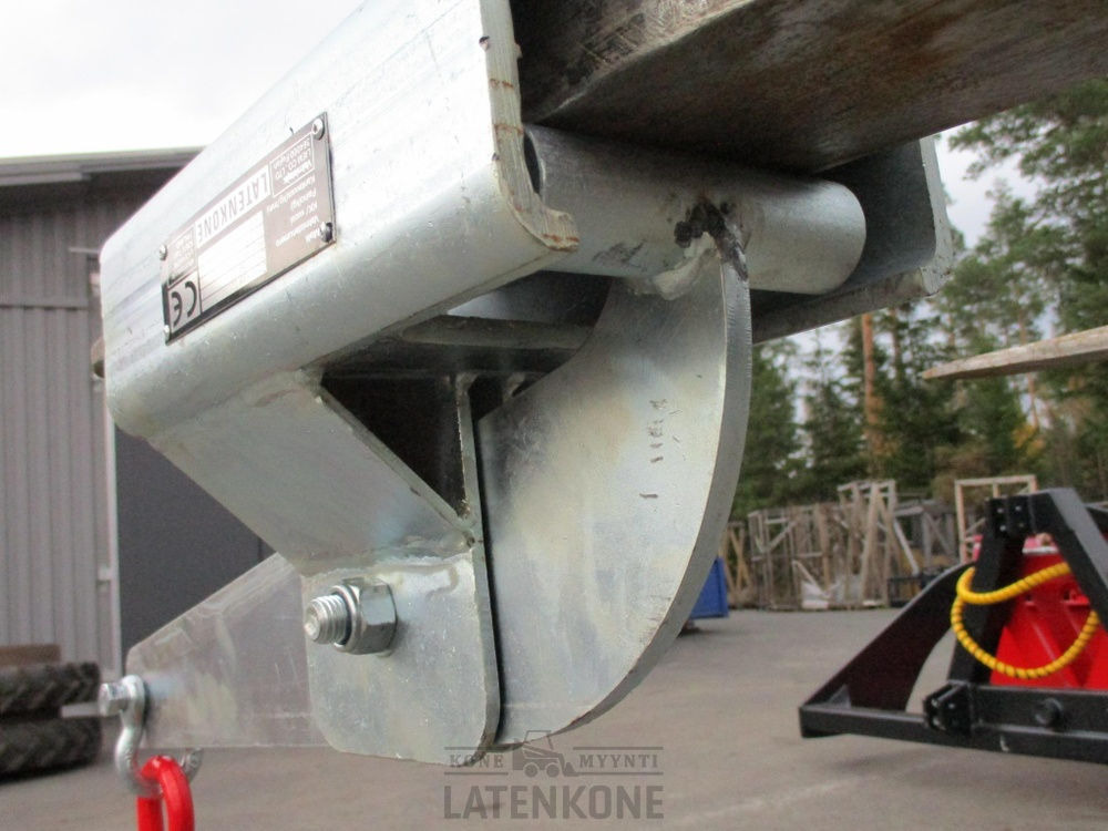 צרופה עבור מכונת בנייה Laten Nostokoukku 1,5ton puomilla: תמונה 8