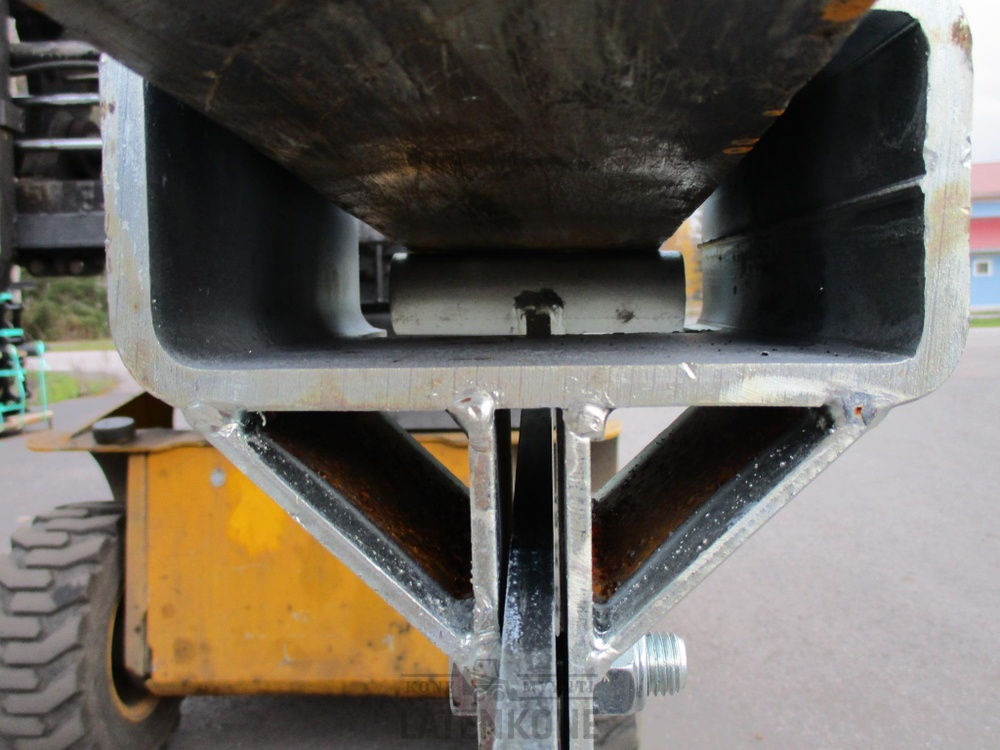 צרופה עבור מכונת בנייה Laten Nostokoukku 1,5ton puomilla: תמונה 7