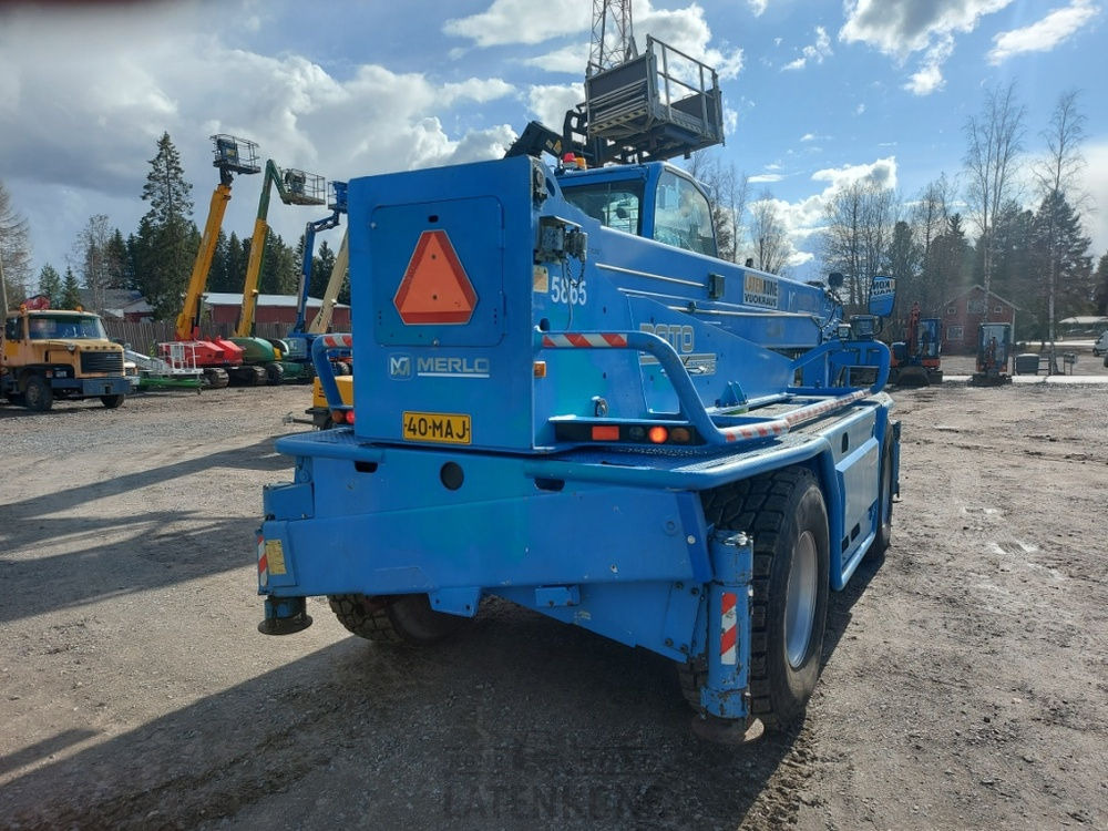 Merlo Roto 40.25MCSS with basket and jib - מפעיל טלסקופי: תמונה 5 Merlo Roto 40.25MCSS with basket and jib - מפעיל טלסקופי: תמונה 5