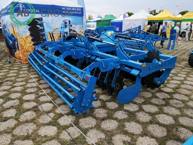 Agristal BTH hydraulic folding disc harrow 4.5 m - משדדה: תמונה 2 Agristal BTH hydraulic folding disc harrow 4.5 m - משדדה: תמונה 2