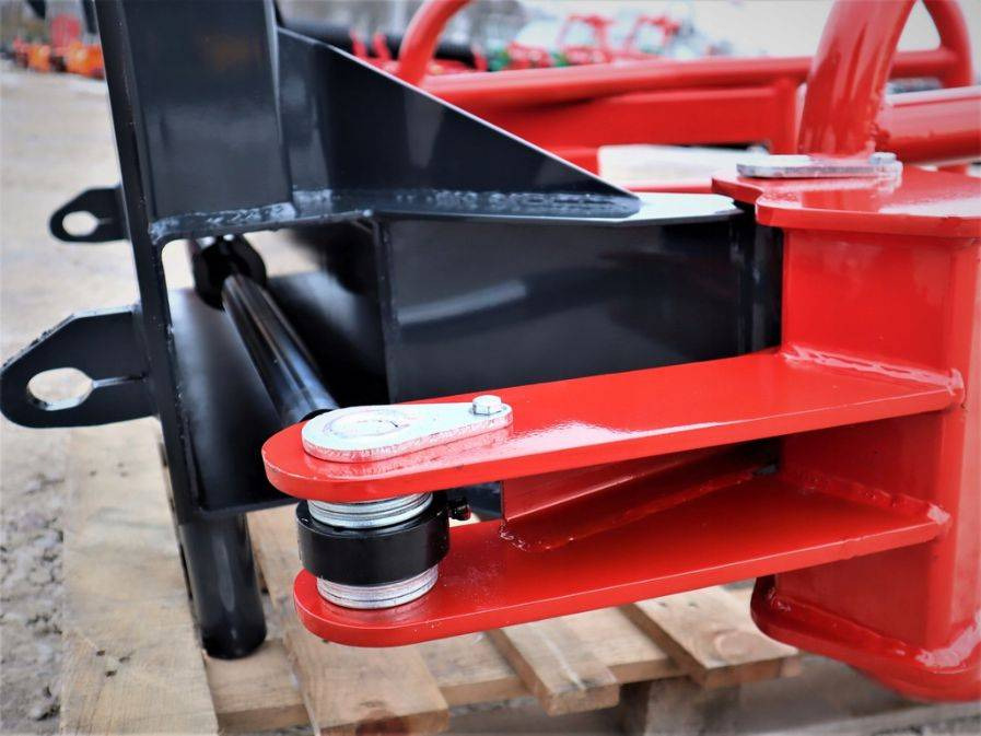 Bale grapple 1,2m ON STOCK - מהדק עבור מכונה חקלאית: תמונה 3 Bale grapple 1,2m ON STOCK - מהדק עבור מכונה חקלאית: תמונה 3