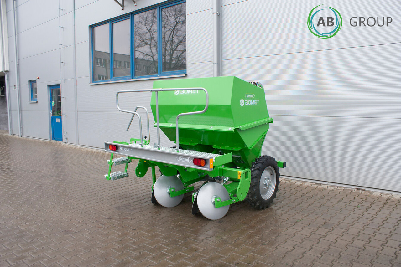 Bomet Gemini S339 two-row potato planter (inter-row width: 67.5 - 80 cm) - משתיל תפוחי אדמה: תמונה 4 Bomet Gemini S339 two-row potato planter (inter-row width: 67.5 - 80 cm) - משתיל תפוחי אדמה: תמונה 4