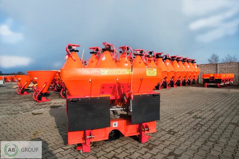 Dexwal Tornado Duo fertilizer spreader 850 l/1200 kg - מפזרת דשן: תמונה 3 Dexwal Tornado Duo fertilizer spreader 850 l/1200 kg - מפזרת דשן: תמונה 3