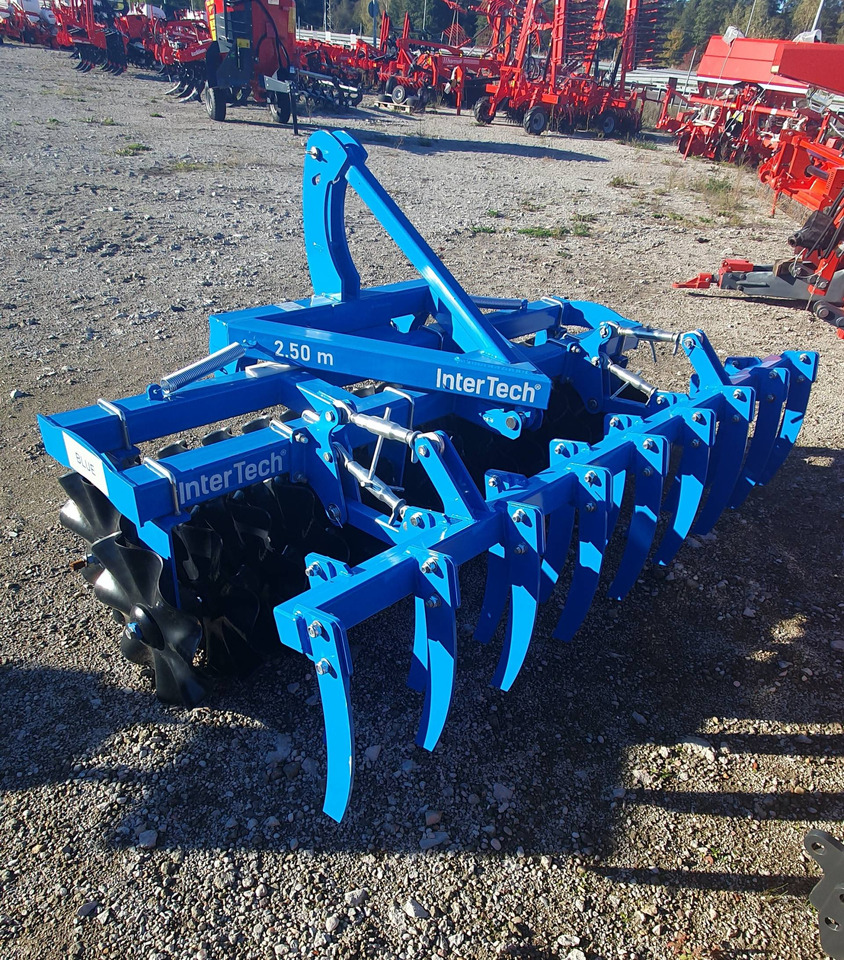 Inter-Tech front disc aggregate 2,5m with teeth drag in stock - משדדת דיסק: תמונה 2 Inter-Tech front disc aggregate 2,5m with teeth drag in stock - משדדת דיסק: תמונה 2