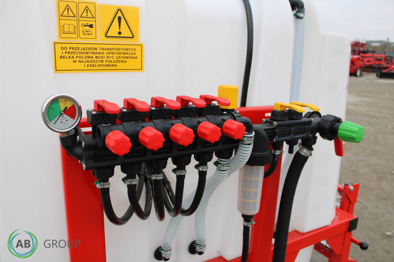 Lisicki PO35/4 1000l sprayer - מרסס נגרר: תמונה 2 Lisicki PO35/4 1000l sprayer - מרסס נגרר: תמונה 2