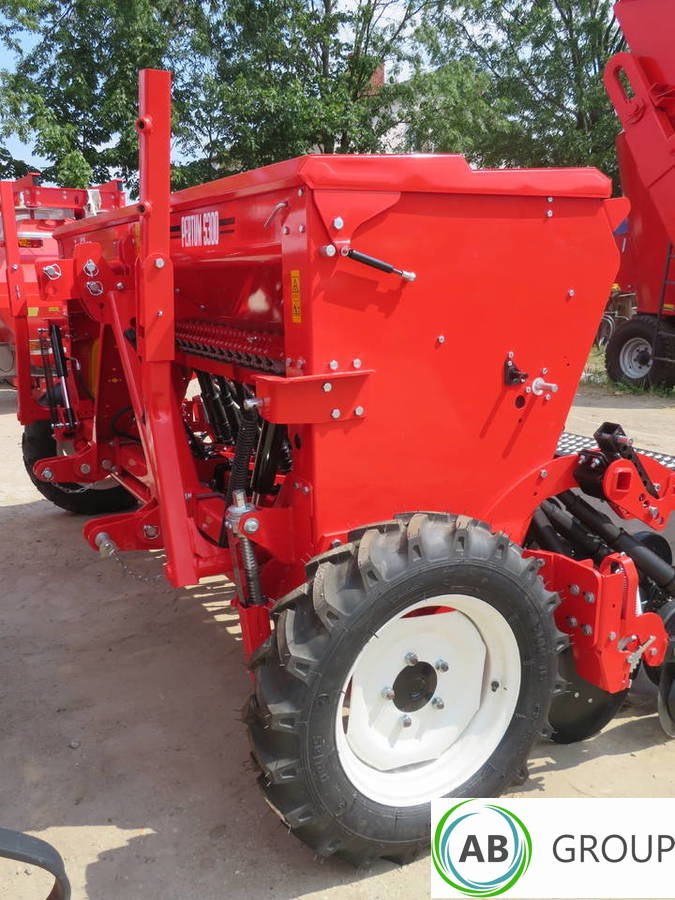 Ozdoken grain seeder Pertum S300, 3 m - single-disc coulter type - on stock - מקדחת זרעים: תמונה 4 Ozdoken grain seeder Pertum S300, 3 m - single-disc coulter type - on stock - מקדחת זרעים: תמונה 4