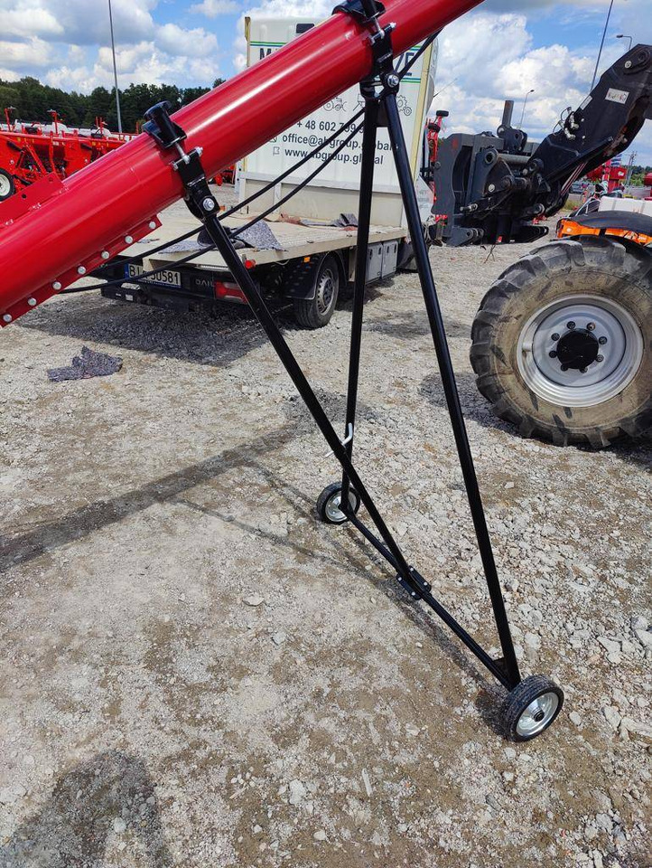 POM Augustów screw conveyor ( electric drive) T 206/2 - ציוד לאחר הקציר: תמונה 4 POM Augustów screw conveyor ( electric drive) T 206/2 - ציוד לאחר הקציר: תמונה 4