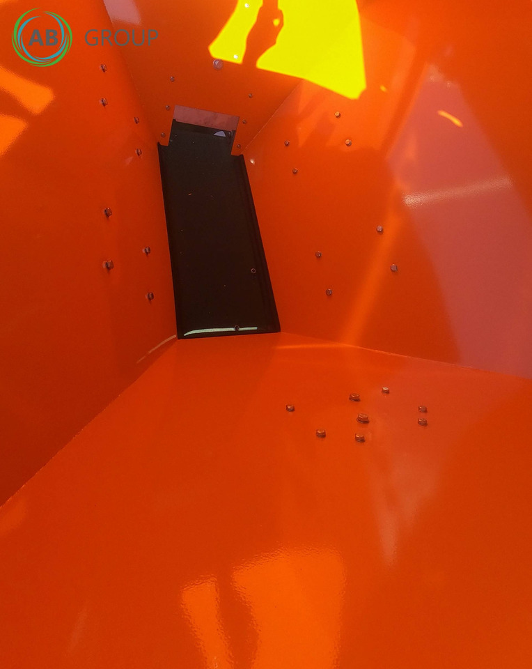 POM Augustów spreader Motyl N031M hydraulic-electric drive - משדדת דיסק: תמונה 5 POM Augustów spreader Motyl N031M hydraulic-electric drive - משדדת דיסק: תמונה 5