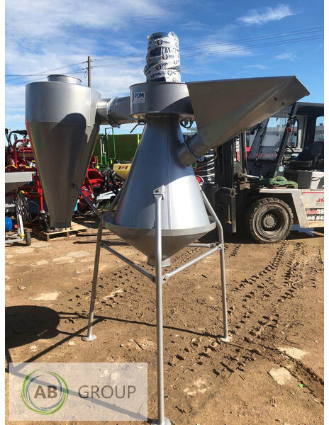 Pom Augustów separator ziarna M502 - מנקה דגנים: תמונה 4 Pom Augustów separator ziarna M502 - מנקה דגנים: תמונה 4