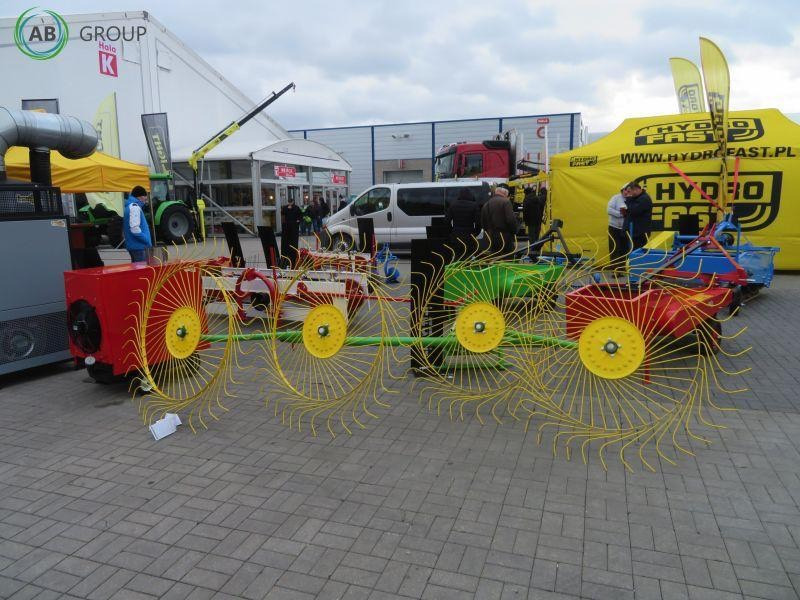 Taret rake-tedder Z 213 / PZK-4 - גורף/ מגרפה: תמונה 1 Taret rake-tedder Z 213 / PZK-4 - גורף/ מגרפה: תמונה 1