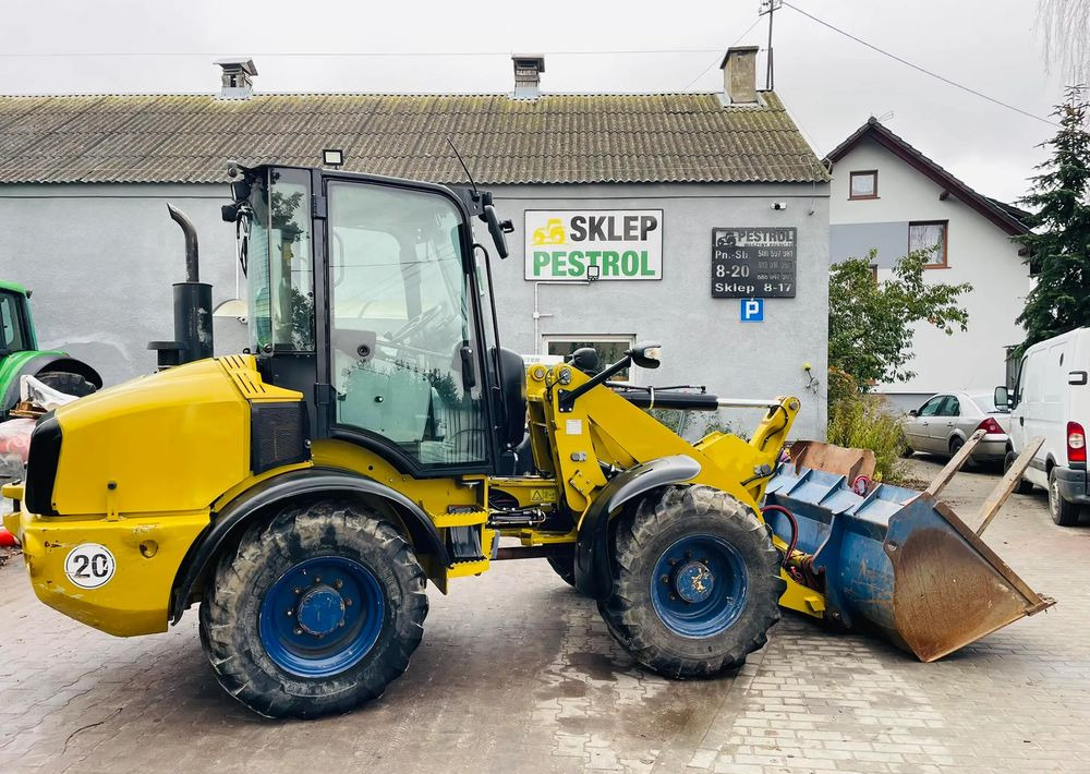 Caterpillar 908H - מעמיס גלגלים: תמונה 5 Caterpillar 908H - מעמיס גלגלים: תמונה 5