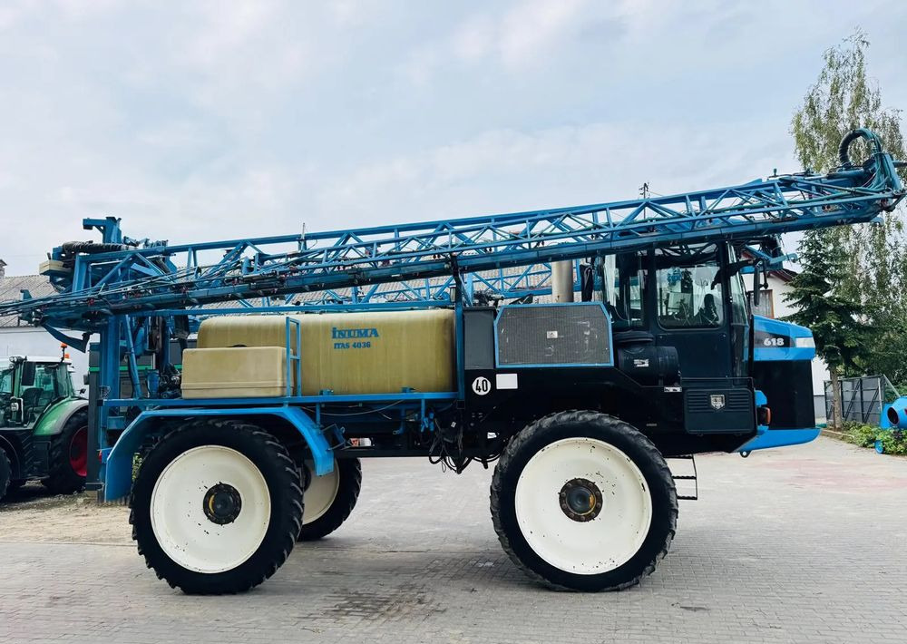 Challenger ROGATOR 618 - מרסס: תמונה 1 Challenger ROGATOR 618 - מרסס: תמונה 1