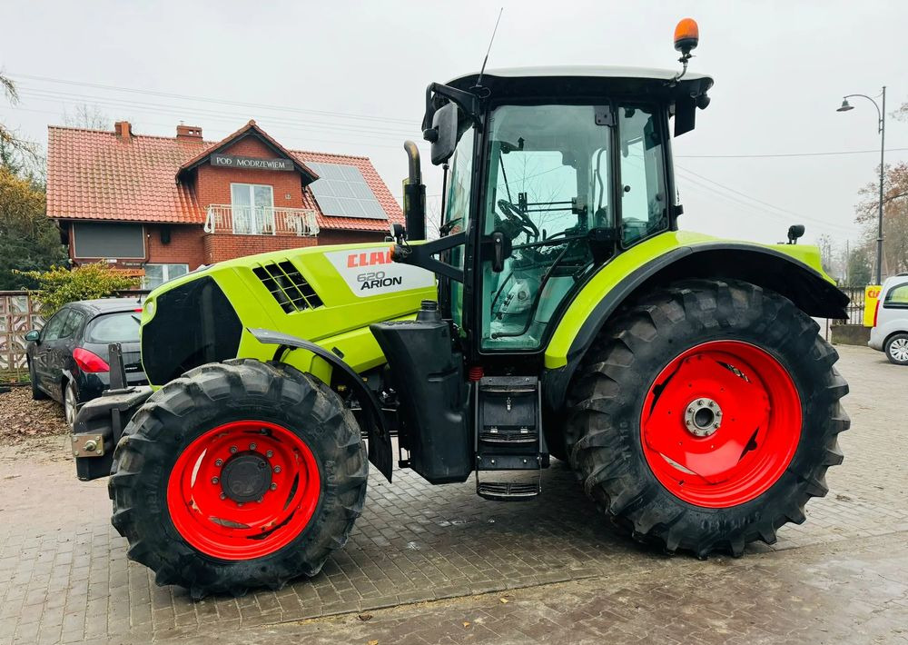 Claas Arion 620 - טרקטור חקלאי: תמונה 3 Claas Arion 620 - טרקטור חקלאי: תמונה 3