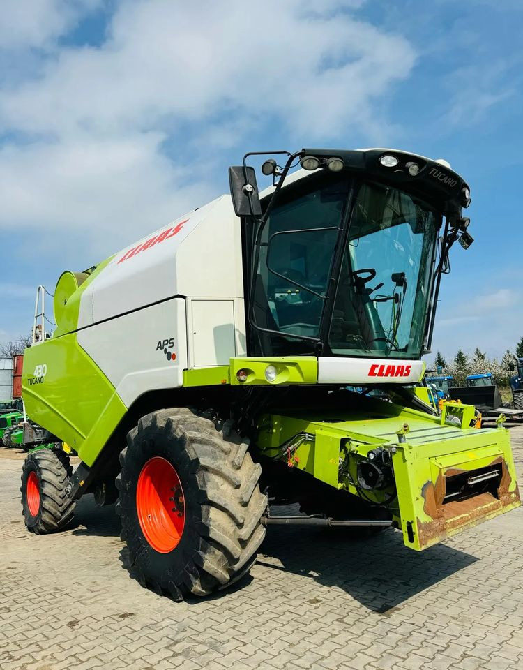 Claas Tucano 430 APS - מקצרת קומבינה: תמונה 5 Claas Tucano 430 APS - מקצרת קומבינה: תמונה 5