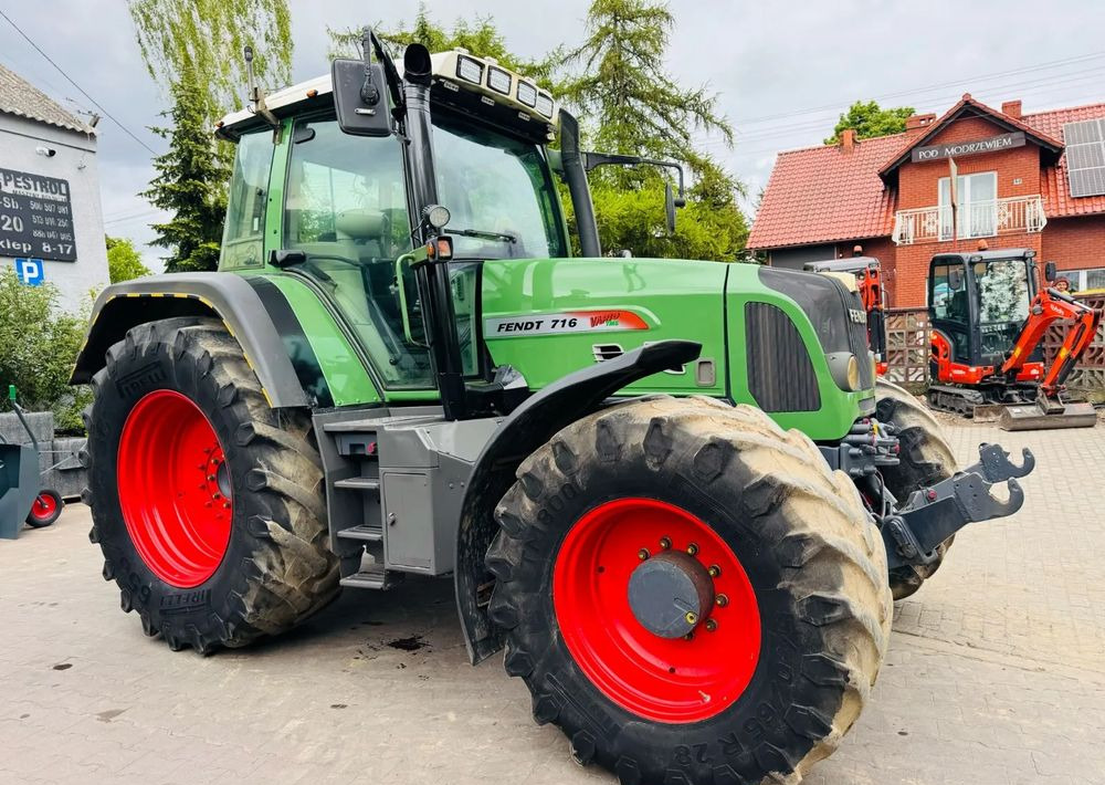 Fendt 716 Vario - טרקטור חקלאי: תמונה 4 Fendt 716 Vario - טרקטור חקלאי: תמונה 4