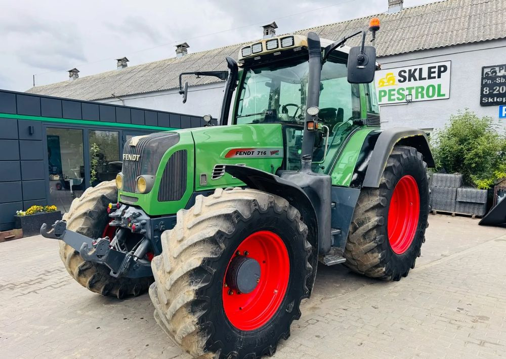Fendt 716 Vario - טרקטור חקלאי: תמונה 3 Fendt 716 Vario - טרקטור חקלאי: תמונה 3