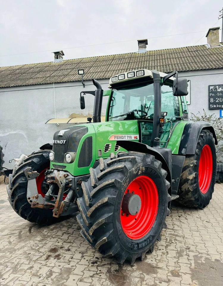 Fendt 718 Vario TMS - טרקטור חקלאי: תמונה 1 Fendt 718 Vario TMS - טרקטור חקלאי: תמונה 1