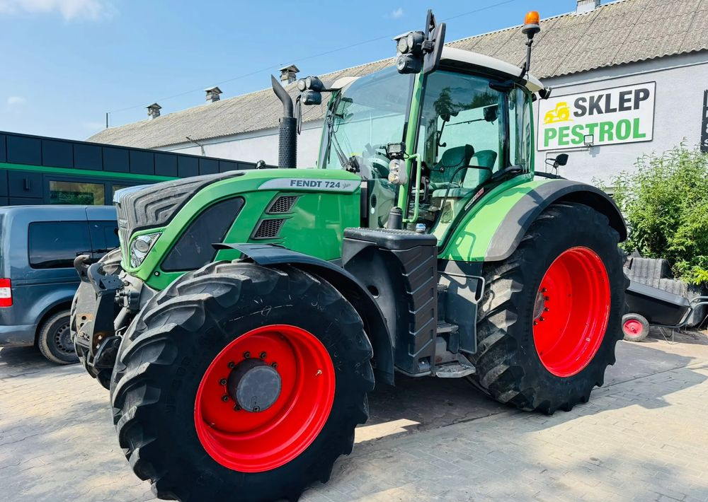 Fendt 724 - טרקטור חקלאי: תמונה 5 Fendt 724 - טרקטור חקלאי: תמונה 5
