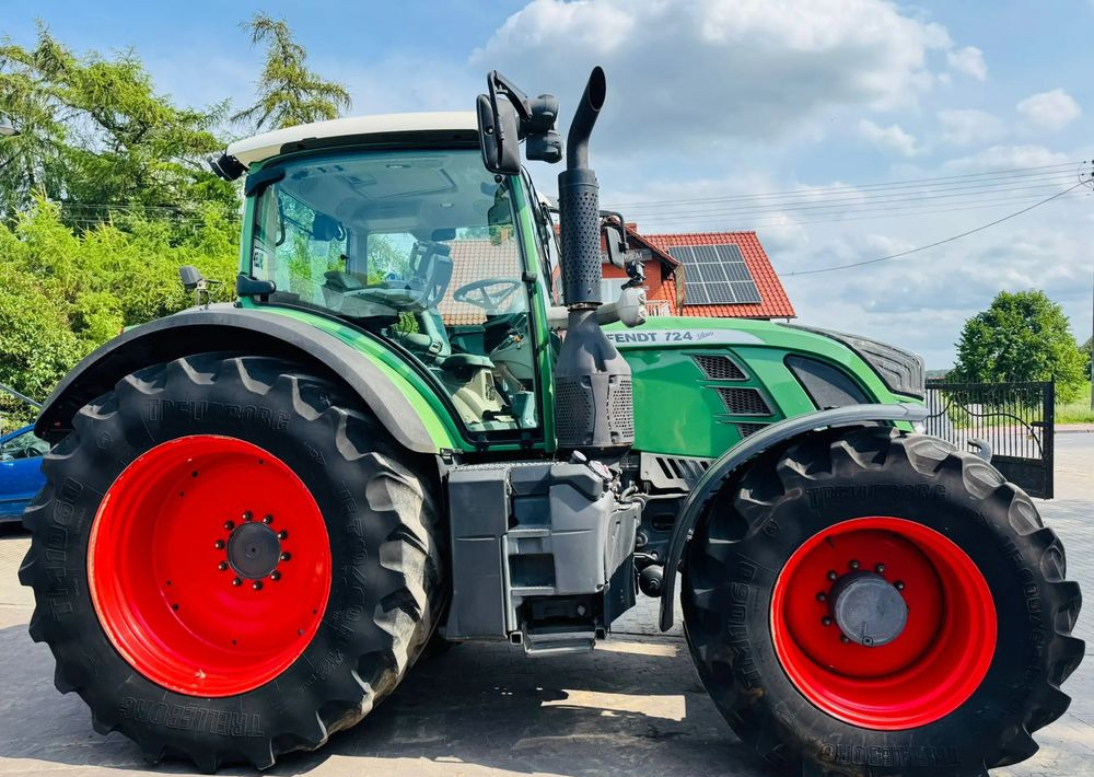 Fendt 724 - טרקטור חקלאי: תמונה 3 Fendt 724 - טרקטור חקלאי: תמונה 3
