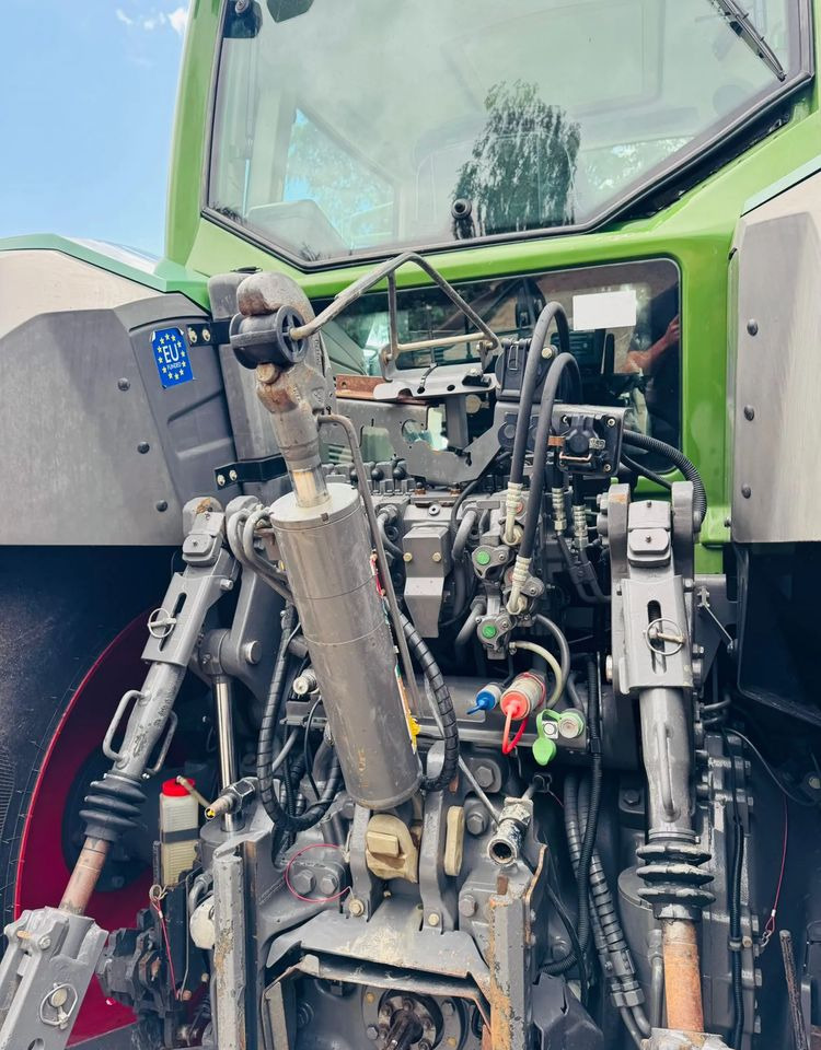 טרקטור חקלאי Fendt 828 Vario Profi Plus: תמונה 7