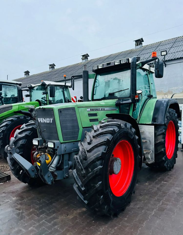 Fendt Favorit 818 - טרקטור חקלאי: תמונה 1 Fendt Favorit 818 - טרקטור חקלאי: תמונה 1
