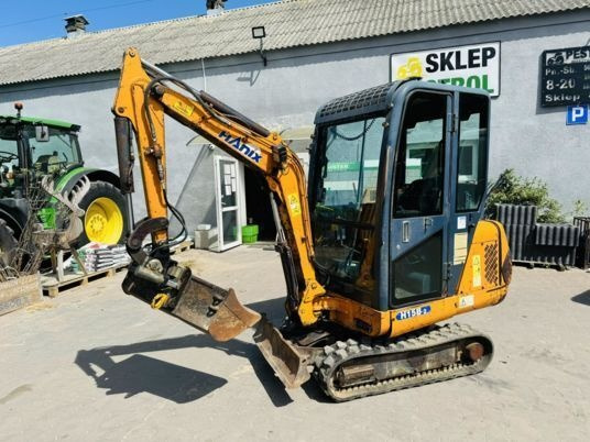 Hanix H115B-2 - מיני מחפר: תמונה 1 Hanix H115B-2 - מיני מחפר: תמונה 1