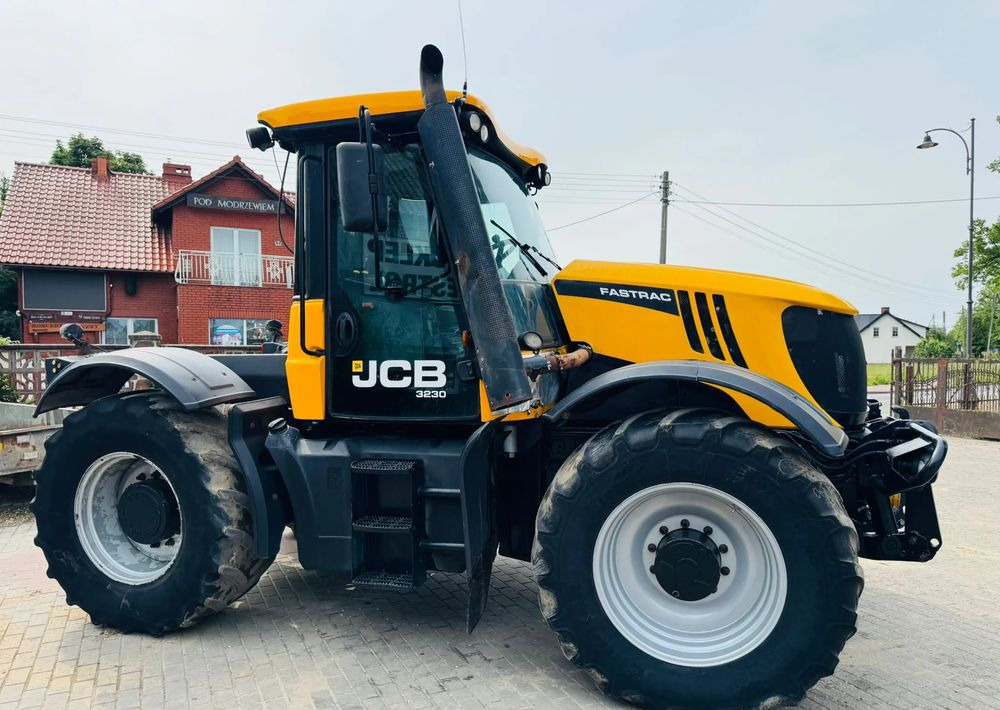 JCB FASTRAC 3230 - טרקטור חקלאי: תמונה 2 JCB FASTRAC 3230 - טרקטור חקלאי: תמונה 2