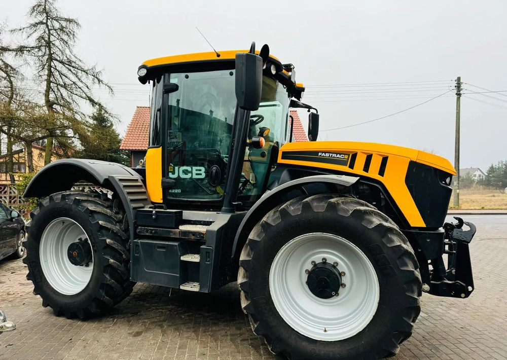 JCB FASTRAC 4220 - טרקטור חקלאי: תמונה 4 JCB FASTRAC 4220 - טרקטור חקלאי: תמונה 4