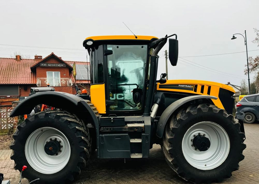 JCB FASTRAC 4220 - טרקטור חקלאי: תמונה 5 JCB FASTRAC 4220 - טרקטור חקלאי: תמונה 5
