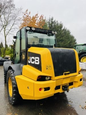 JCB TM310 AGRI - מפעיל טלסקופי: תמונה 3 JCB TM310 AGRI - מפעיל טלסקופי: תמונה 3