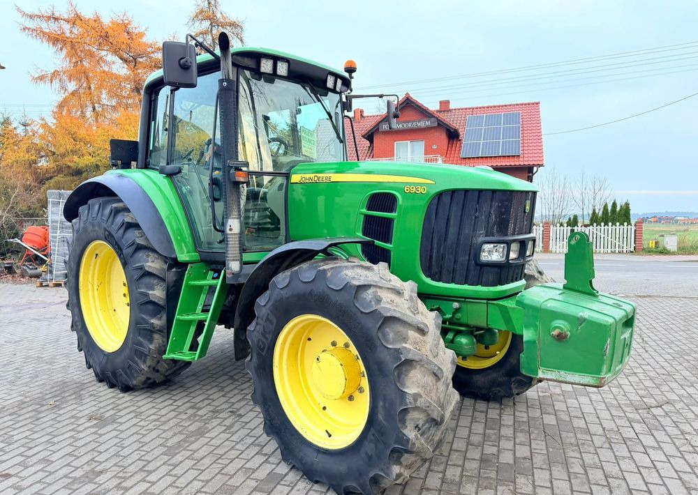 John Deere 6930 - טרקטור חקלאי: תמונה 1 John Deere 6930 - טרקטור חקלאי: תמונה 1