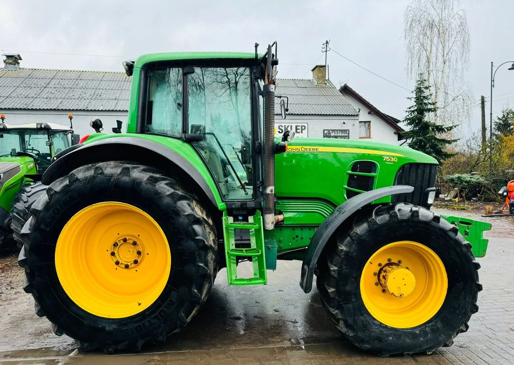 John Deere 7530 PREMIUM - טרקטור חקלאי: תמונה 1 John Deere 7530 PREMIUM - טרקטור חקלאי: תמונה 1