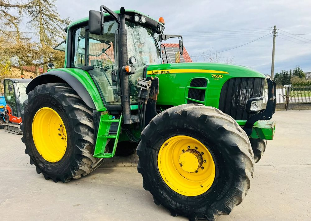 John Deere 7530 - טרקטור חקלאי: תמונה 1 John Deere 7530 - טרקטור חקלאי: תמונה 1