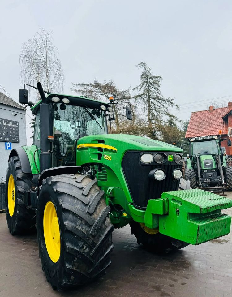 John Deere 7930 - טרקטור חקלאי: תמונה 1 John Deere 7930 - טרקטור חקלאי: תמונה 1