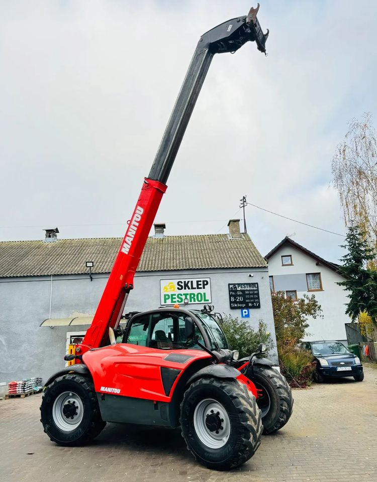 Manitou 840-137 - מפעיל טלסקופי: תמונה 1 Manitou 840-137 - מפעיל טלסקופי: תמונה 1