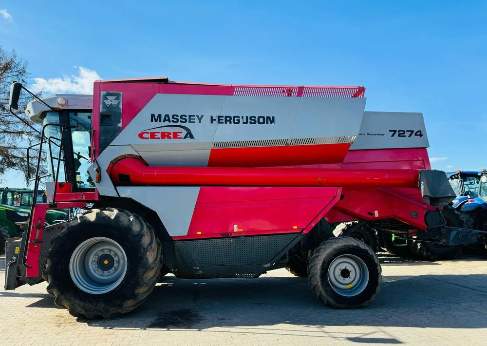 Massey Ferguson 7274 - מקצרת קומבינה: תמונה 1 Massey Ferguson 7274 - מקצרת קומבינה: תמונה 1