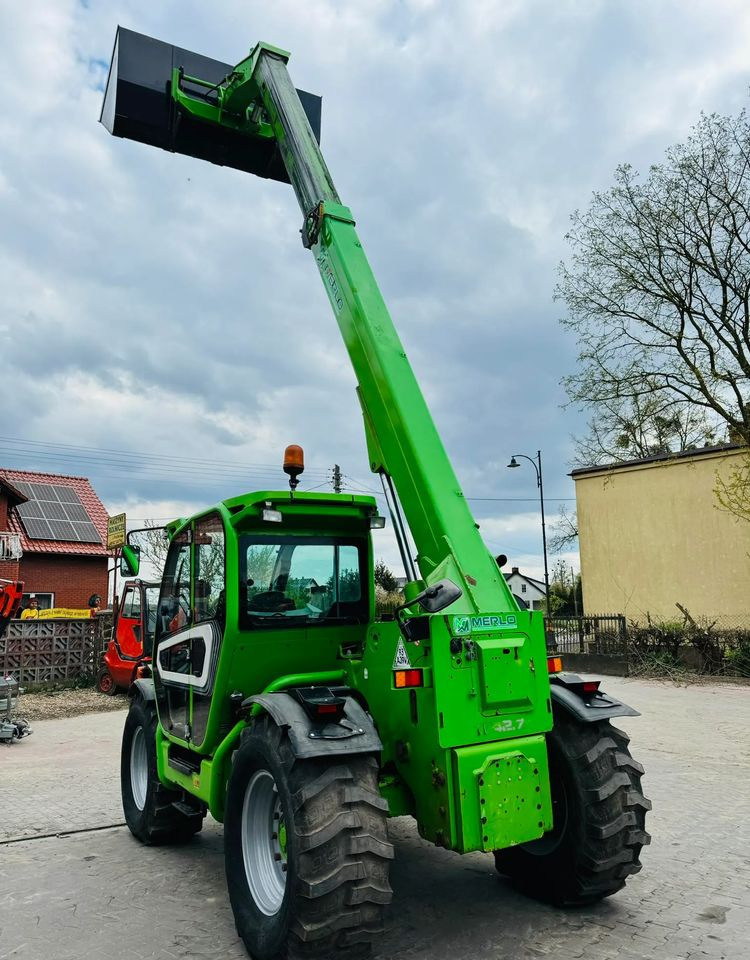 Merlo TF 42.7-156 - מפעיל טלסקופי: תמונה 5 Merlo TF 42.7-156 - מפעיל טלסקופי: תמונה 5