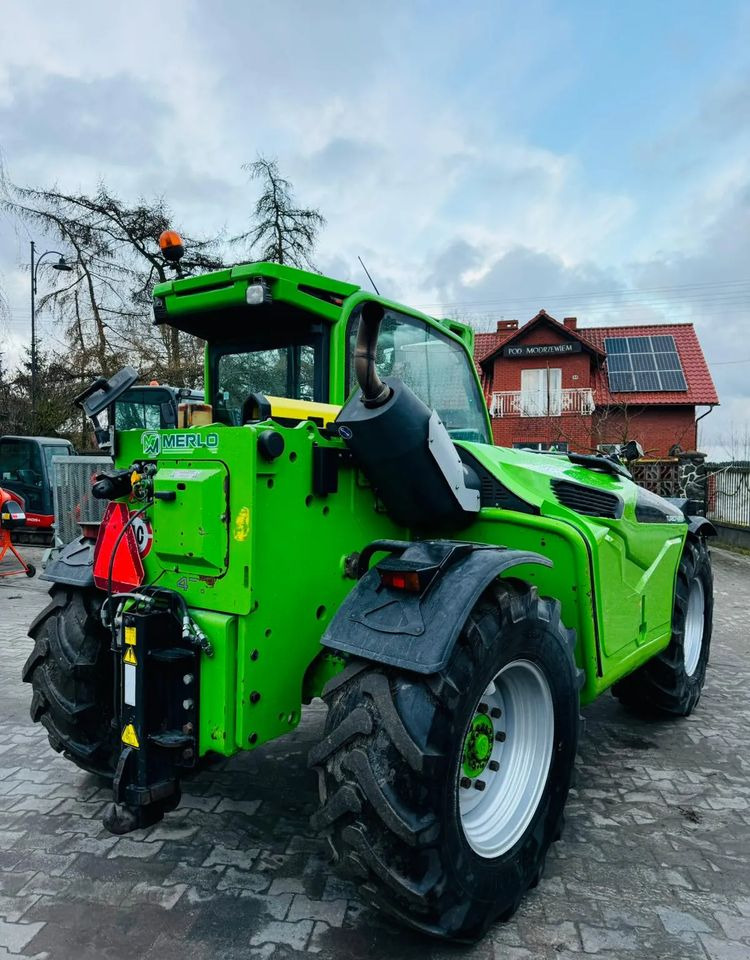 Merlo TF 42.7 CS - מפעיל טלסקופי: תמונה 4 Merlo TF 42.7 CS - מפעיל טלסקופי: תמונה 4