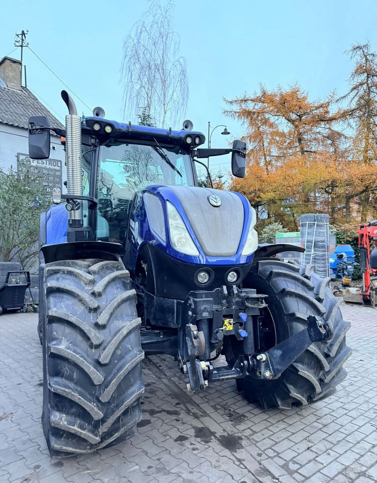 New Holland T7.230 Blue Power Autocommand - טרקטור חקלאי: תמונה 4 New Holland T7.230 Blue Power Autocommand - טרקטור חקלאי: תמונה 4